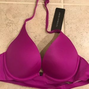 BNWT Victoria’s Secret bra 34A